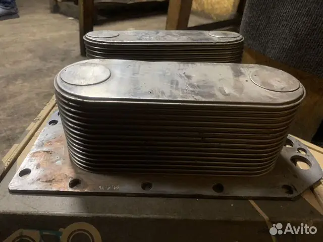 Теплообменник (охладитель масла) Cummins 3966365