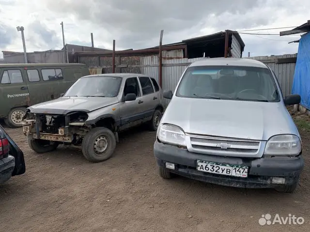 Разбор Шевроле Нива: двс, кпп, раздатка, мосты